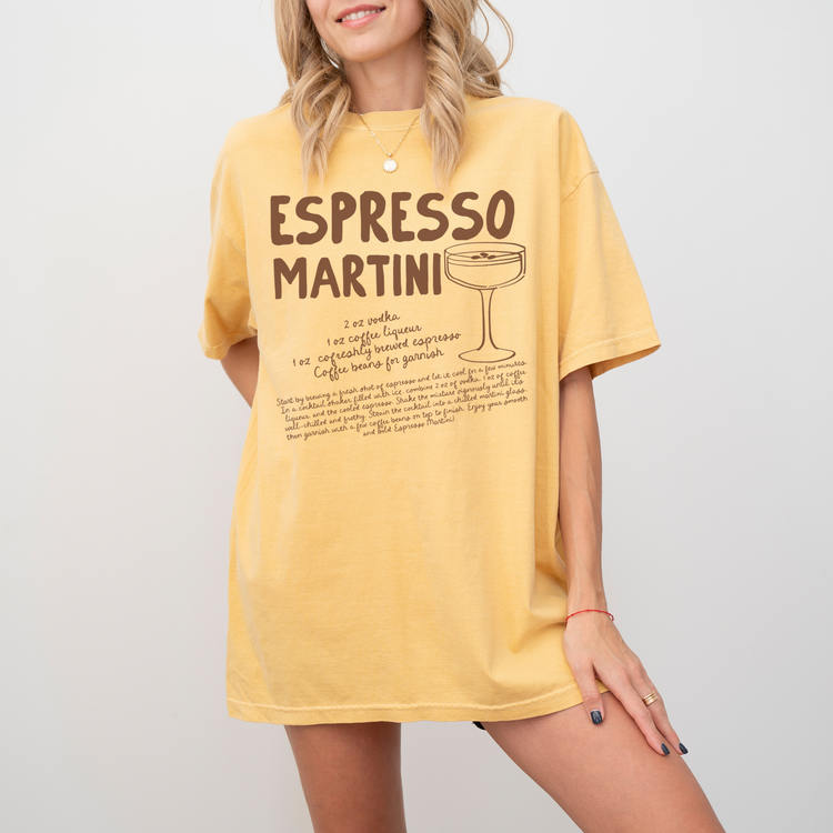 Unisex Comfort Colors short sleeve T-shirt with retro boho-style Espresso Martini print. Features the Espresso Martini recipe in faded vintage-inspired text: vodka, espresso, coffee liqueur, simple syrup (optional). Soft, cozy cotton fabric, perfect for cocktail and coffee lovers.