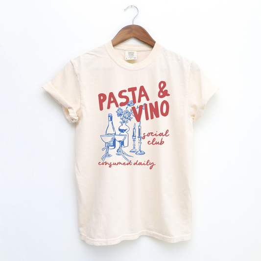 Comfort Colors short sleeve unisex tee with "Pasta and Vino Social Club" in boho vintage style, perfect for lovers of Italian culture and casual gatherings.