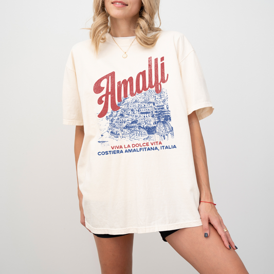 Amalfi Coastline Comfort Colors T-Shirt with vintage grunge vibes, featuring a faded image of the Amalfi coastline in a retro style.