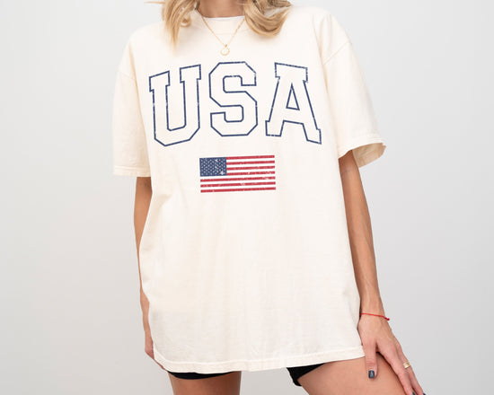 USA Comfort Colors Short Sleeve T-Shirt | Men’s, Women’s 4th of July, Independence Day Olympics Outfit | Vintage, Athletic Style Tee, Unisex